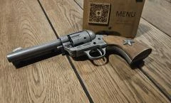 Neverland Bar Escape Room Pizzeria, Budapest