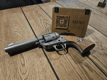 Neverland Bar Escape Room Pizzeria Budapest