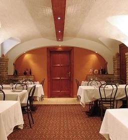 Rosenstein Vendéglő