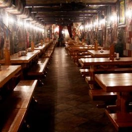 Sir Lancelot Középkori Lovagi Étterem Budapest - Egyéb