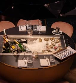 Sophisto Champagne Bar