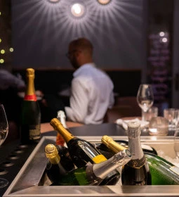 Sophisto Champagne Bar