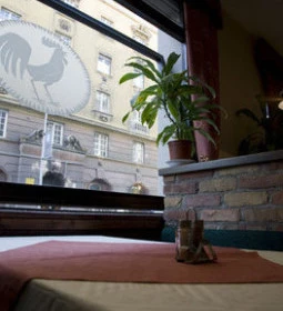 Tabáni Kakas Étterem