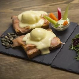 á table! - Madách tér Budapest - Egyéb