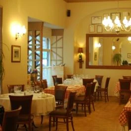 Tigris Étterem & Borbár Budapest - Egyéb