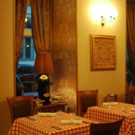 Tigris Étterem & Borbár Budapest - Egyéb