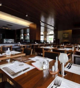 Trófea Grill Étterem - Buda