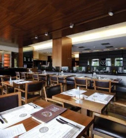 Trófea Grill Étterem - Buda