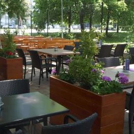 Vakvarjú Vendéglő - Buda Budapest - Egyéb