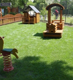 Vakvarjú Vendéglő - Buda