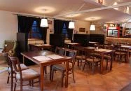 Vakvarjú Vendéglő - Buda Budapest