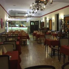 Városfal Étterem Budapest - Egyéb