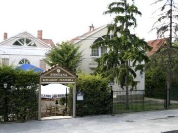 Fontana Cafe Budapest