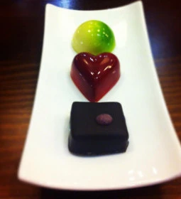 Vinowonka Csokoládé & Borbár