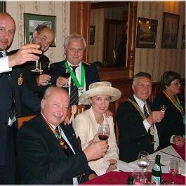 Vörös Postakocsi Étterem Budapest - Egyéb