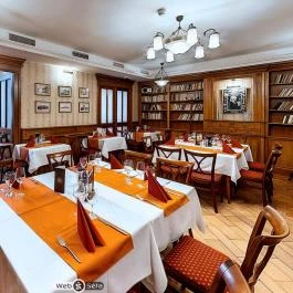 Vörös Postakocsi Étterem Budapest - Egyéb