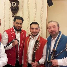 Vörös Postakocsi Étterem Budapest - Egyéb