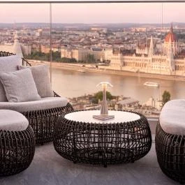 White Raven Skybar & Lounge Budapest - Egyéb