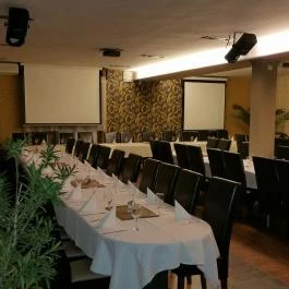 Ypsilon Café Budapest - Egyéb