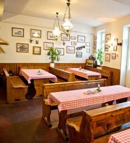 Zöld Kapu Vendéglő