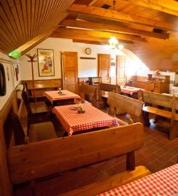 Zöld Kapu Vendéglő