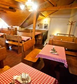 Zöld Kapu Vendéglő