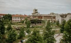 Zsiráf Buda, Budapest