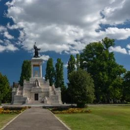 Kossuth-mauzóleum Budapest - Egyéb