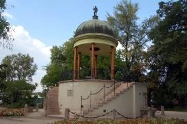 Zenélő kút Budapest