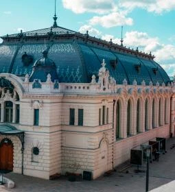 Magyar Királyi Lovarda és Csikós Udvar