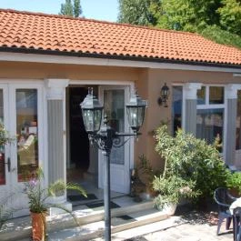 Attila Hotel Budapest - Vendéglátás