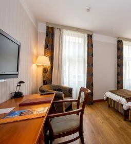 The Three Corners Hotel Art