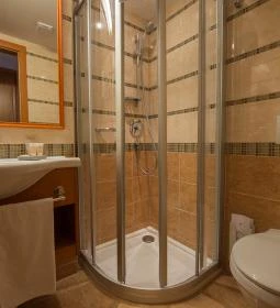 The Three Corners Hotel Art