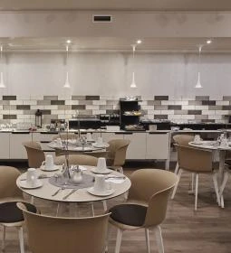 Hotel Centrál Basilica