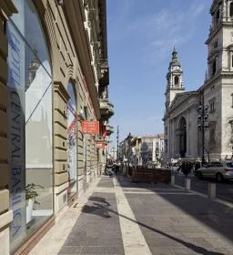 Hotel Centrál Basilica