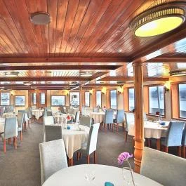 Fortuna Szálloda & Étteremhajó Budapest - Vendéglátás