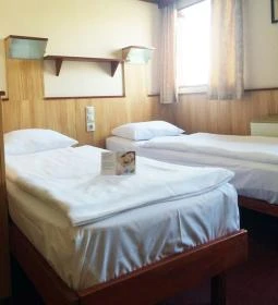 Fortuna Szálloda & Étteremhajó