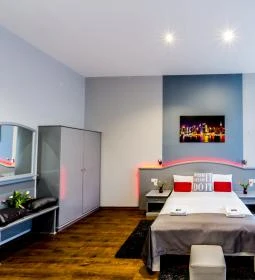 Full Moon Design Hostel