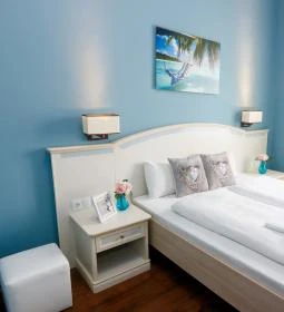 Full Moon Design Hostel