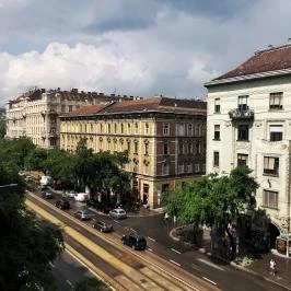Full Moon Budapest - Szobák