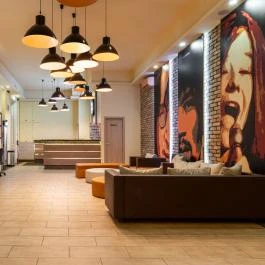 Full Moon Budapest - Belső