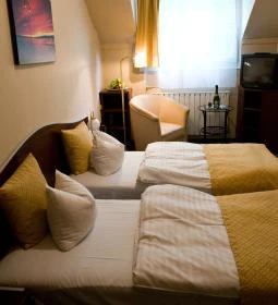 Hotel Gloria Budapest City Center 