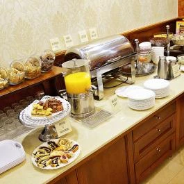 Gold Hotel Wine & Dine Budapest - Vendéglátás