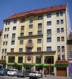 Green Hotel Budapest