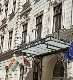 The Three Corners Hotel Bristol