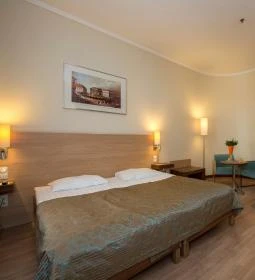 The Three Corners Hotel Bristol