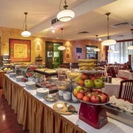 Hotel Charles Budapest - Vendéglátás