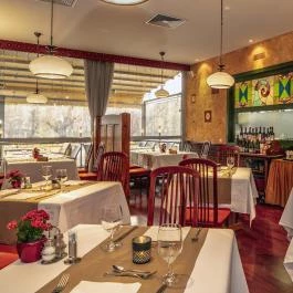 Hotel Charles Budapest - Vendéglátás