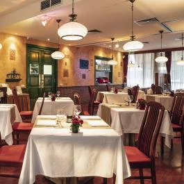 Hotel Charles Budapest - Vendéglátás