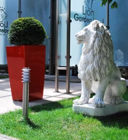 Lions Garden Hotel